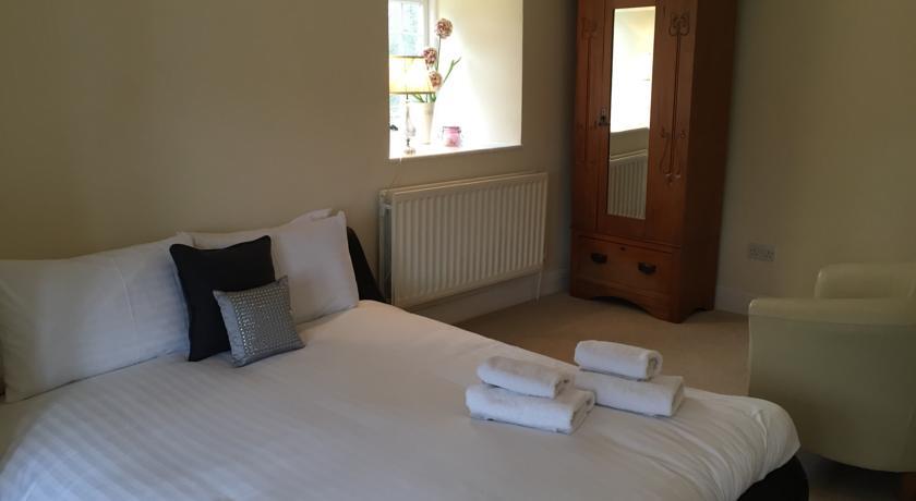 Gratton Grange Farm Bed & Breakfast Elton  Room photo